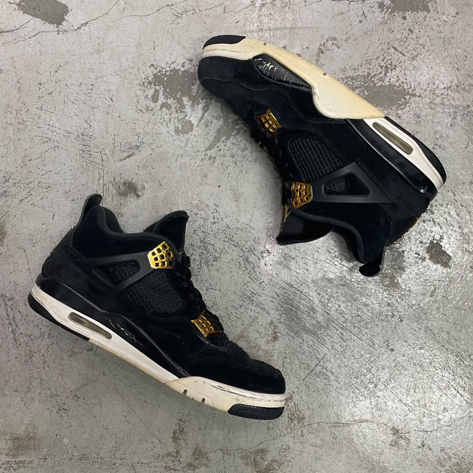 NIKE AIR JORDAN 4 RETRO ROYALTY ロイヤリティ ジョーダン4