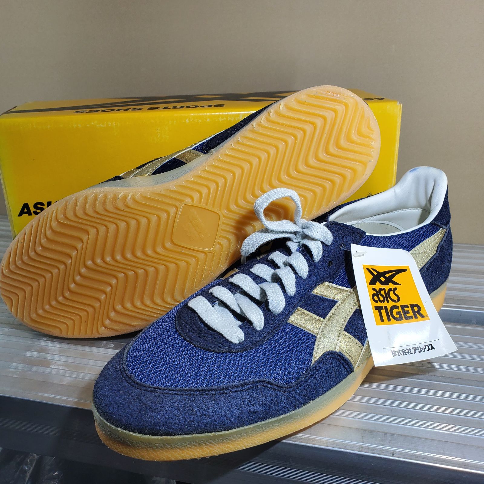 希少コレクターズアイテム！】1982 asics TIGER 
