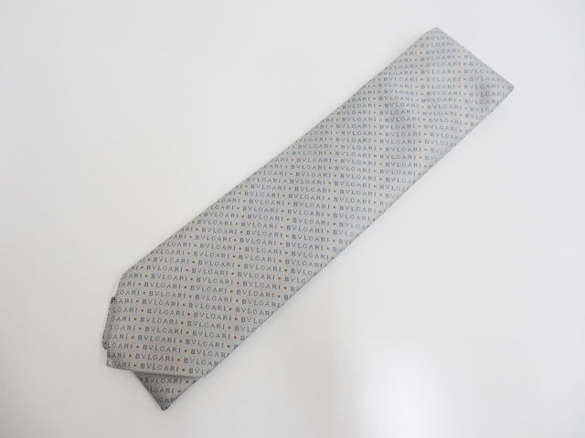 新品♡タグ♡保存箱付♡シルク100％♡BVLGARI ブルガリ 総柄 ネクタイ 11642334.jpg