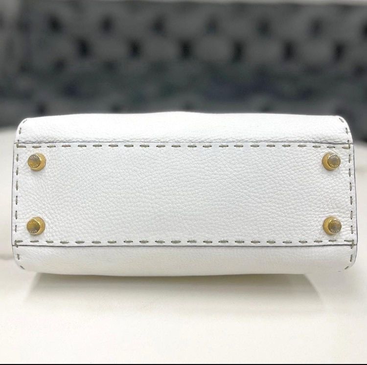 フェンディ ピーカブー セレリア エッセンシャリー 白 2way ハンドバッグ DECORATOM_COM_BR