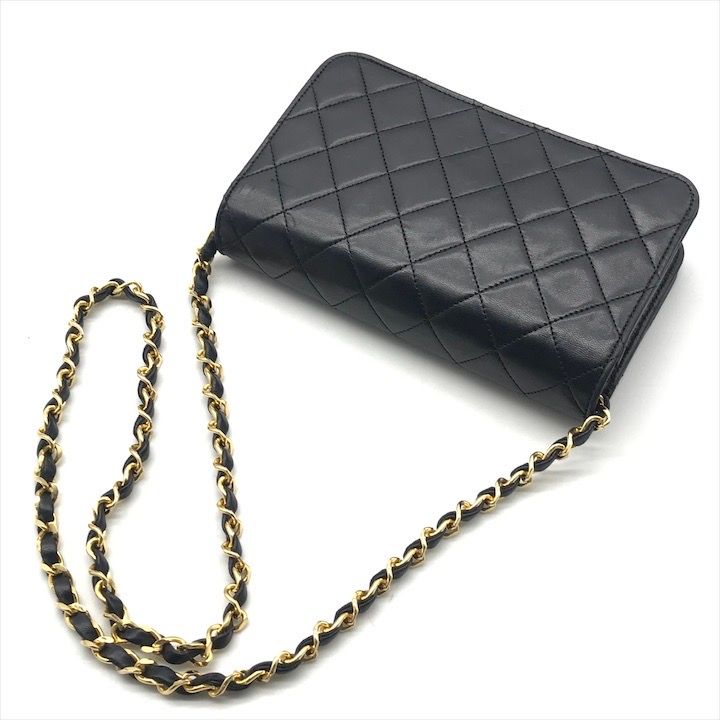 美品 CHANEL シャネル ココマーク プッシュロック ミニマトラッセ  