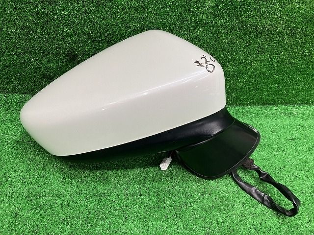 ベンツ GLKクラス X204 用 メッキモール・金具付 ドアバイザー