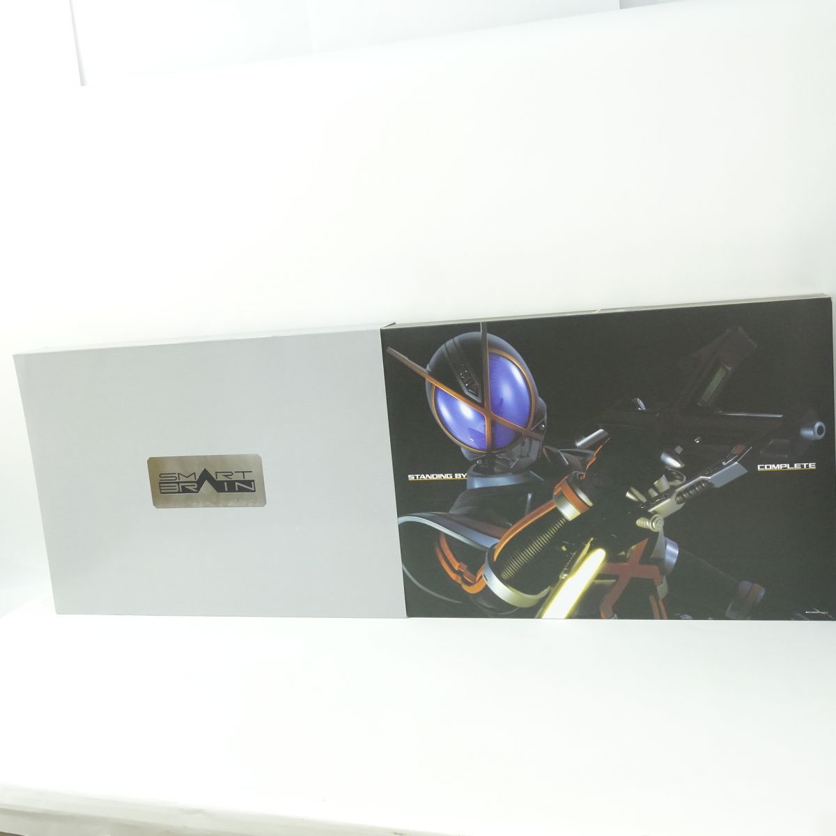 輸送箱未開封品 仮面ライダー555 CSM カイザギア