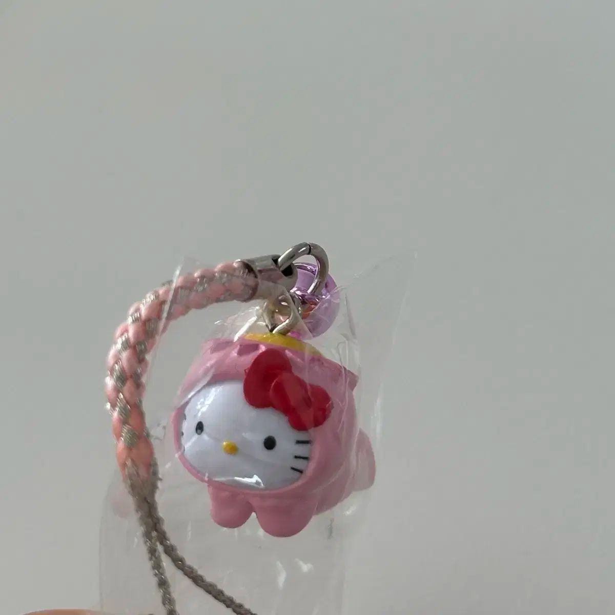 ピンクゴッパキティストラップ ひれ伏したガッパキティ ガッパキティストラップ クラシックキティストラップ キティストラップ サンリオ