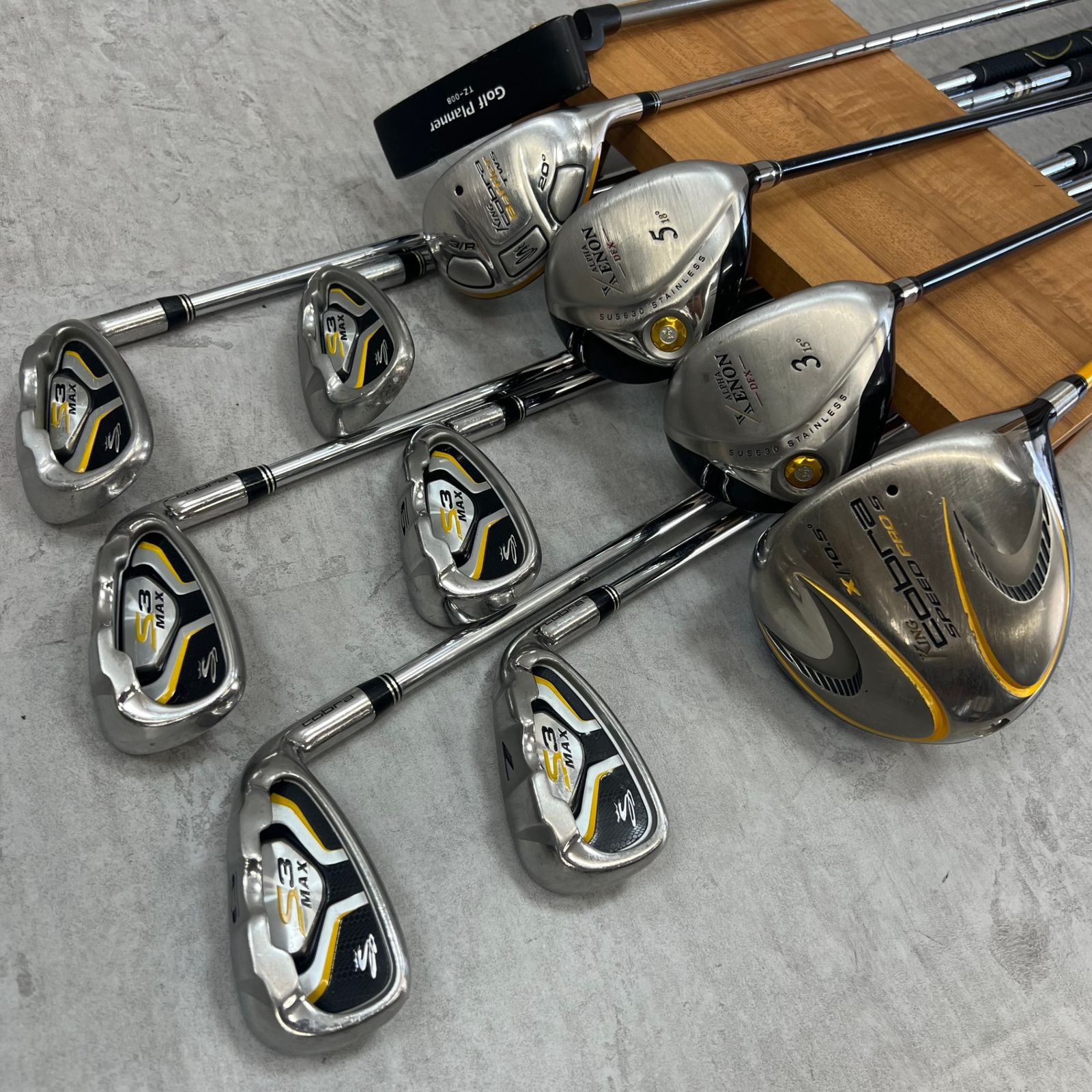 コブラ　ナイキ　メンズゴルフ11本セット　右利き用　キャディバッグ　入門用 コブラ ナイキ メンズゴルフ11本セット 右利き用 キャディバッグ