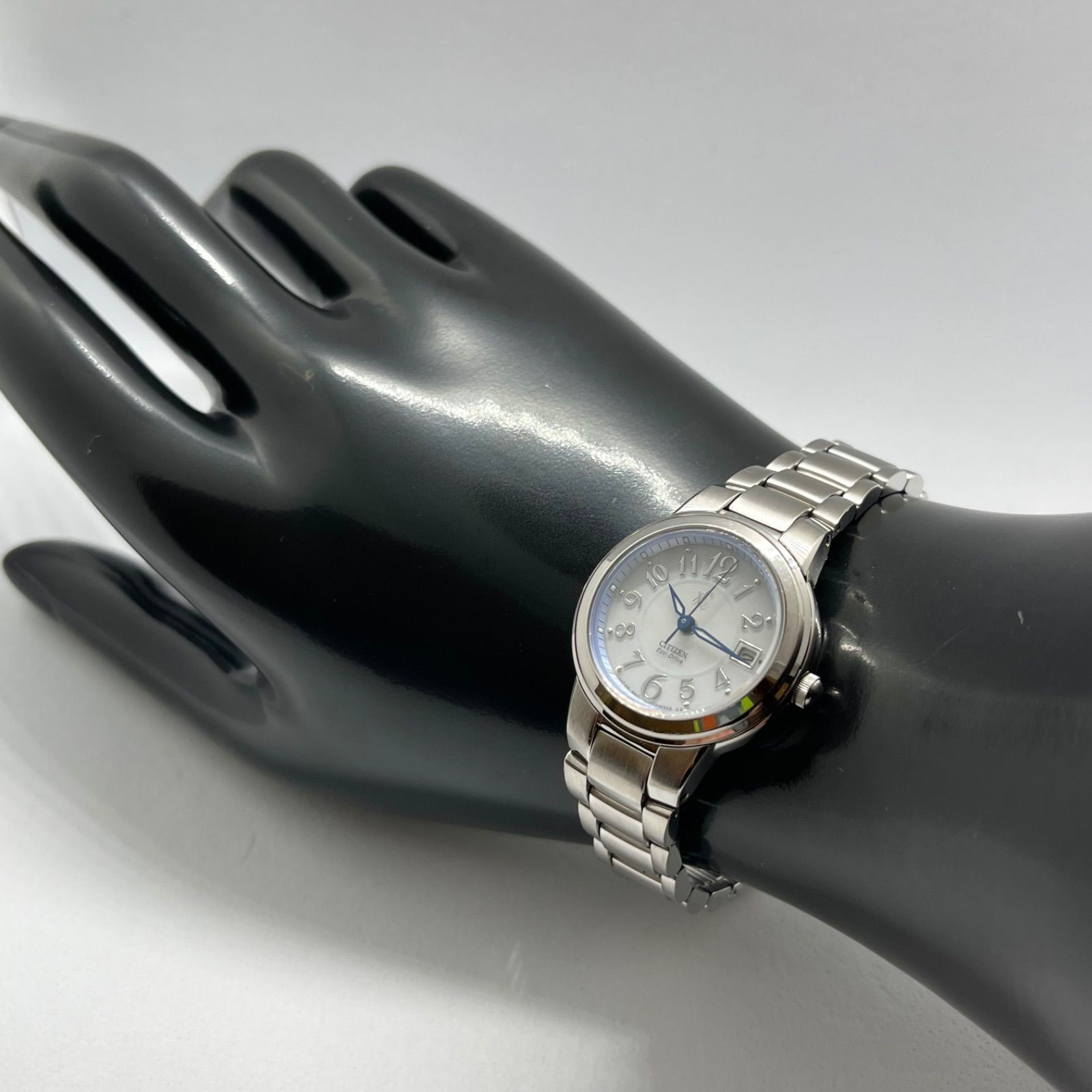 CITIZEN シチズン XC クロスシー ECO DRIVE エコドライブ E011-T010571 