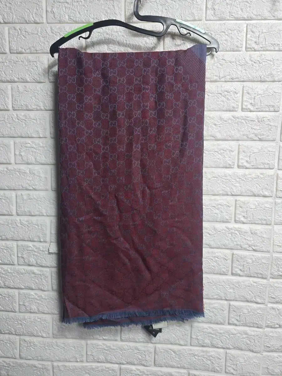 GUCCI グッチ GG ロゴ マフラー スカーフ