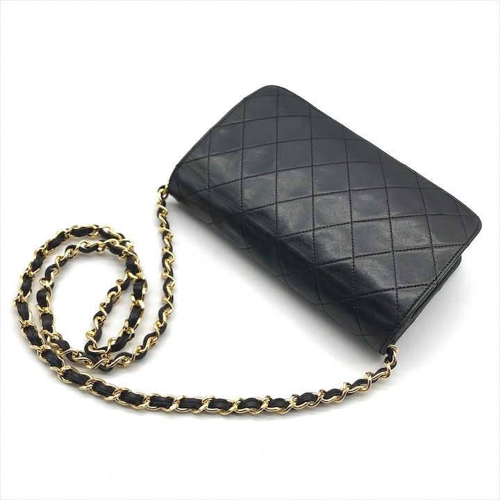 良品 CHANEL シャネル ココマーク マトラッセ ラムスキン プッシュ  