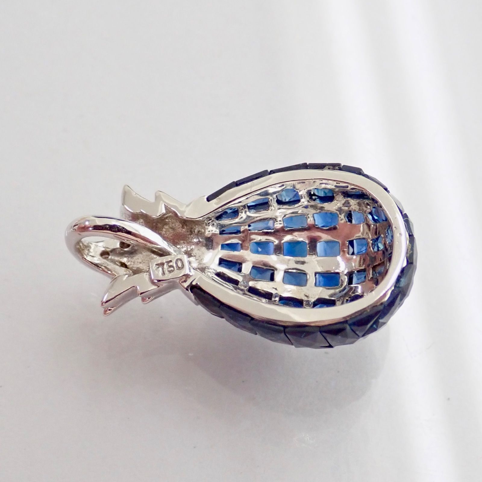 750 サファイアのパイナップル ペントップ WWW_NOITHATQUANGTHANH_NET