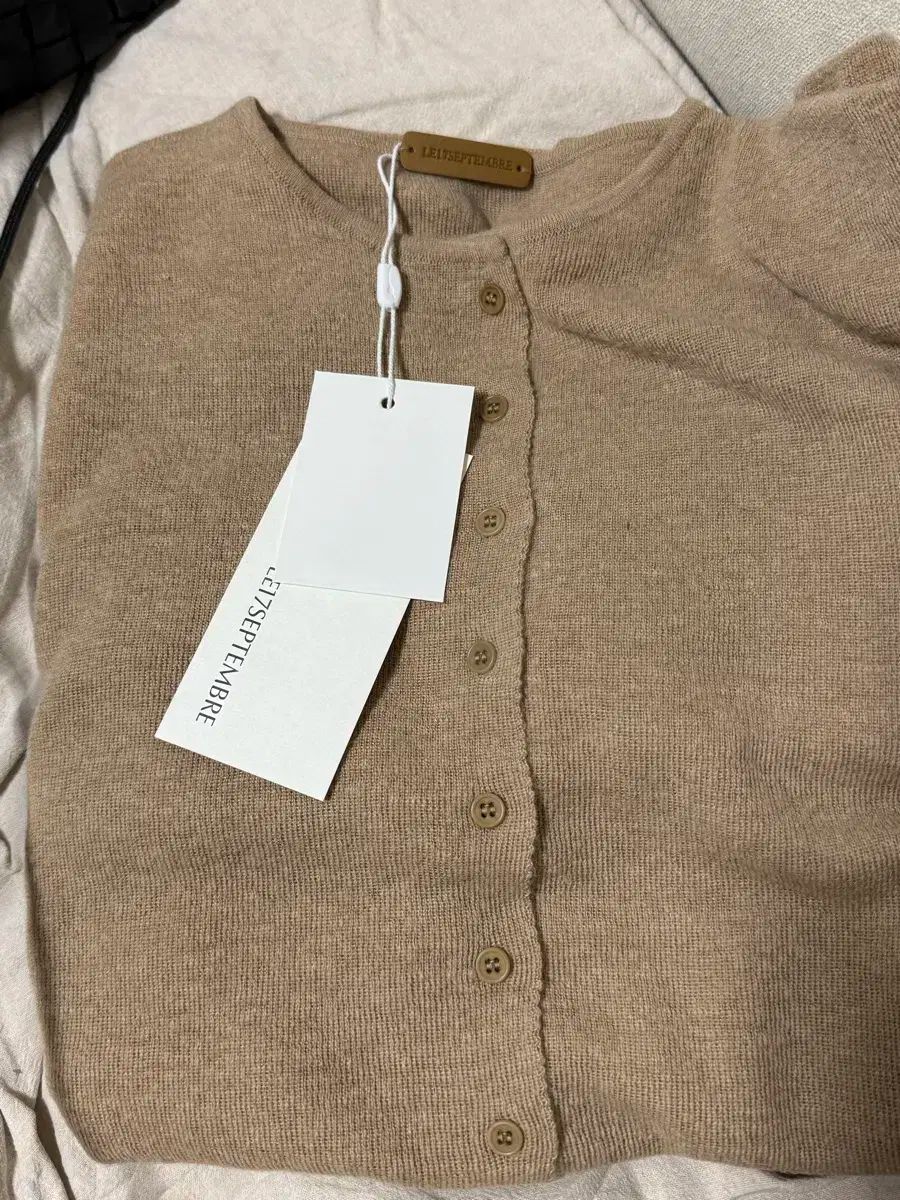 LE 17 917 アンヌ ニットカーディガン ANNE KNIT CARDIGAN