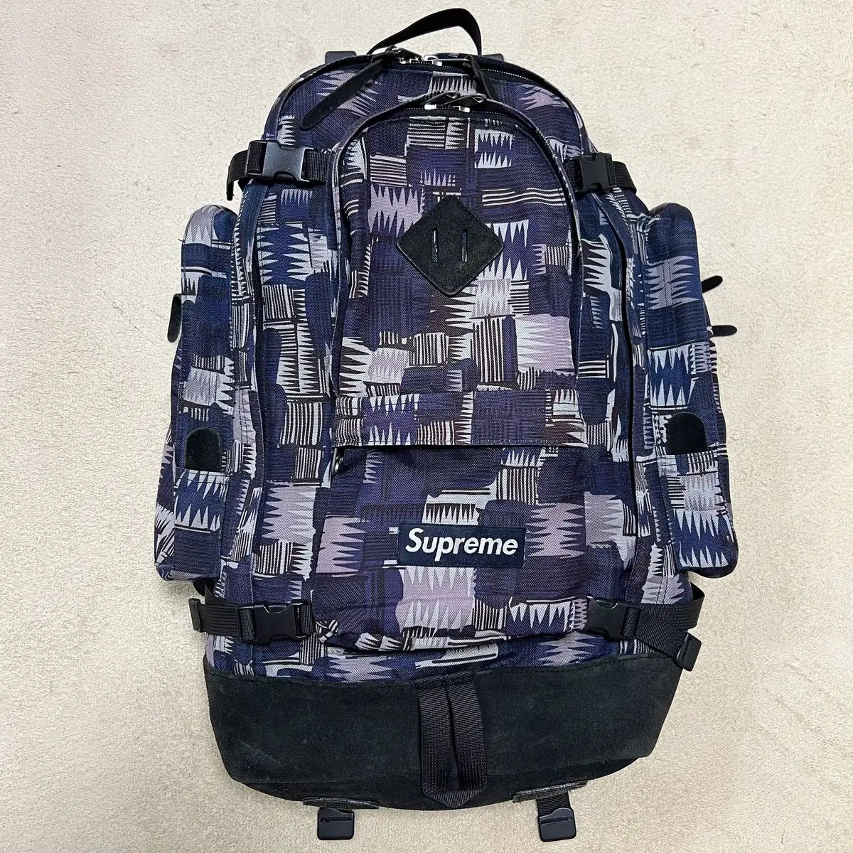【雷市場（ポンジャン）商品韓国直送】Supreme(シュプリーム) 06SS 20 大 パラノイア リュック リュックサック