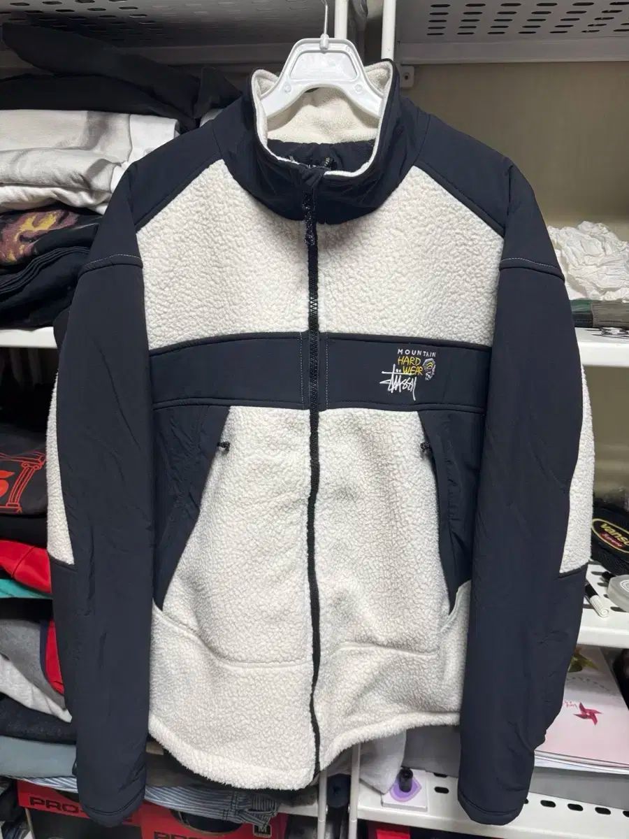 STUSSY ステューシー x Mountain Hardwear マウンテンハードウェア