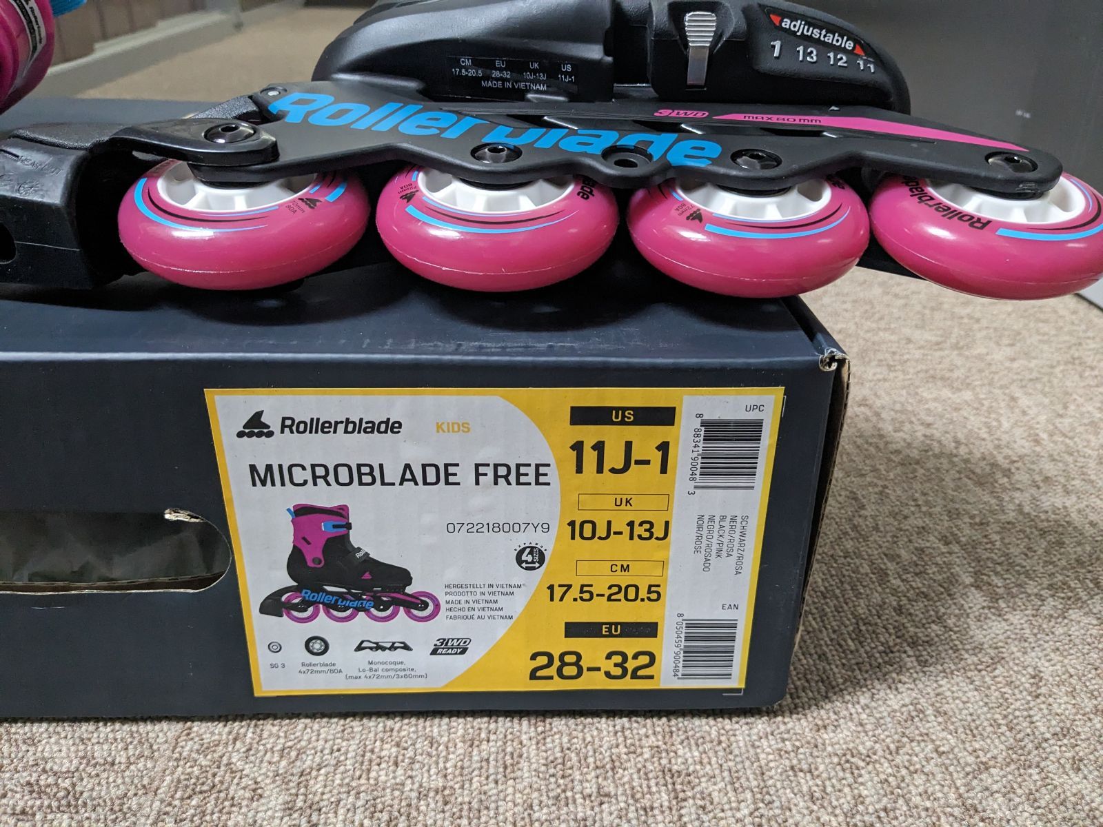 22 Roollerblade MICROBLADE うらやまし FREE 子供用М