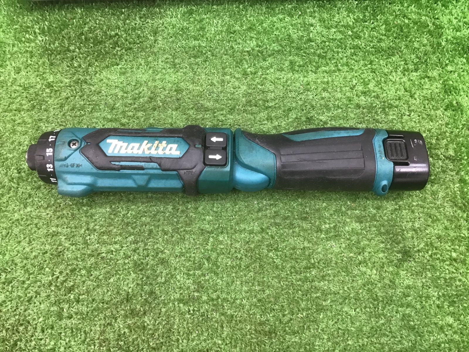 マキタ makita コードレスドリルドライバー DF012DSHXB