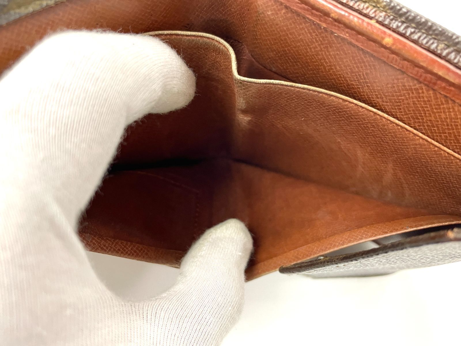 VUITTON ルイ