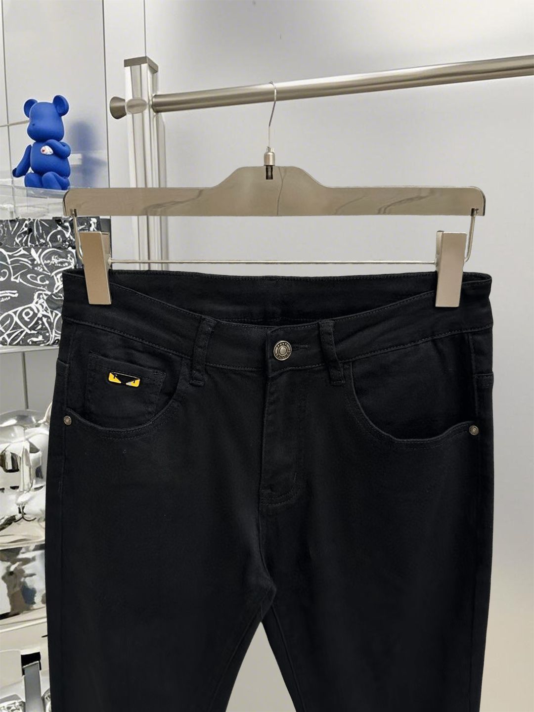 今日 Fendi Summer New Arrival Lightweight Jeans フェンド サマーノーム DECORATOM_COM_BR