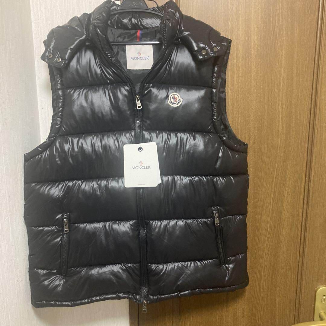 MONCLER ブラック ダウンベスト、Lサイズ，専用出品 Moncler ブラック ダウンベスト