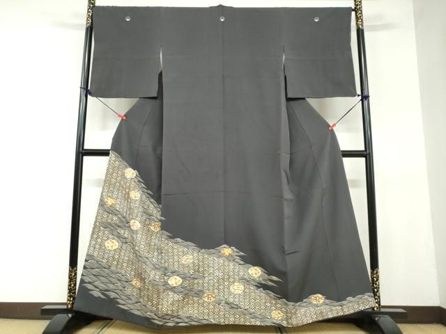 平和屋着物●豪華黒留袖 吉祥草花文 金彩 正絹 DAAY5200ud