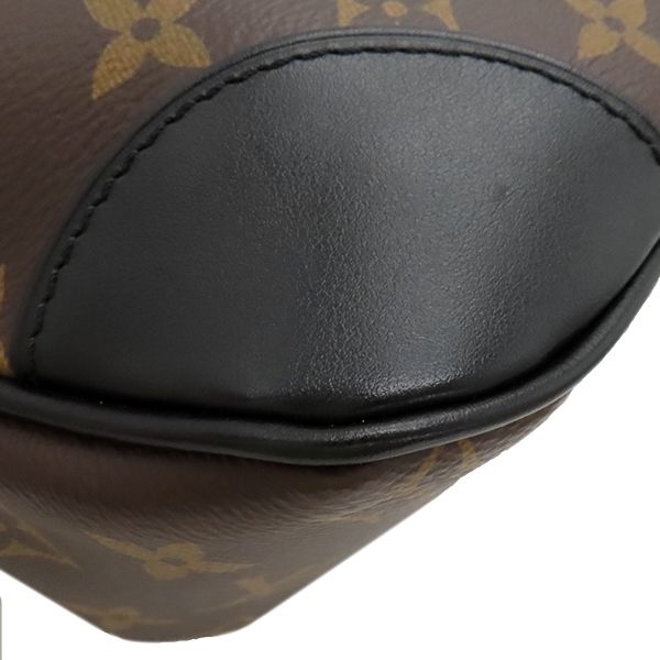 モノグラム ゴールド金具