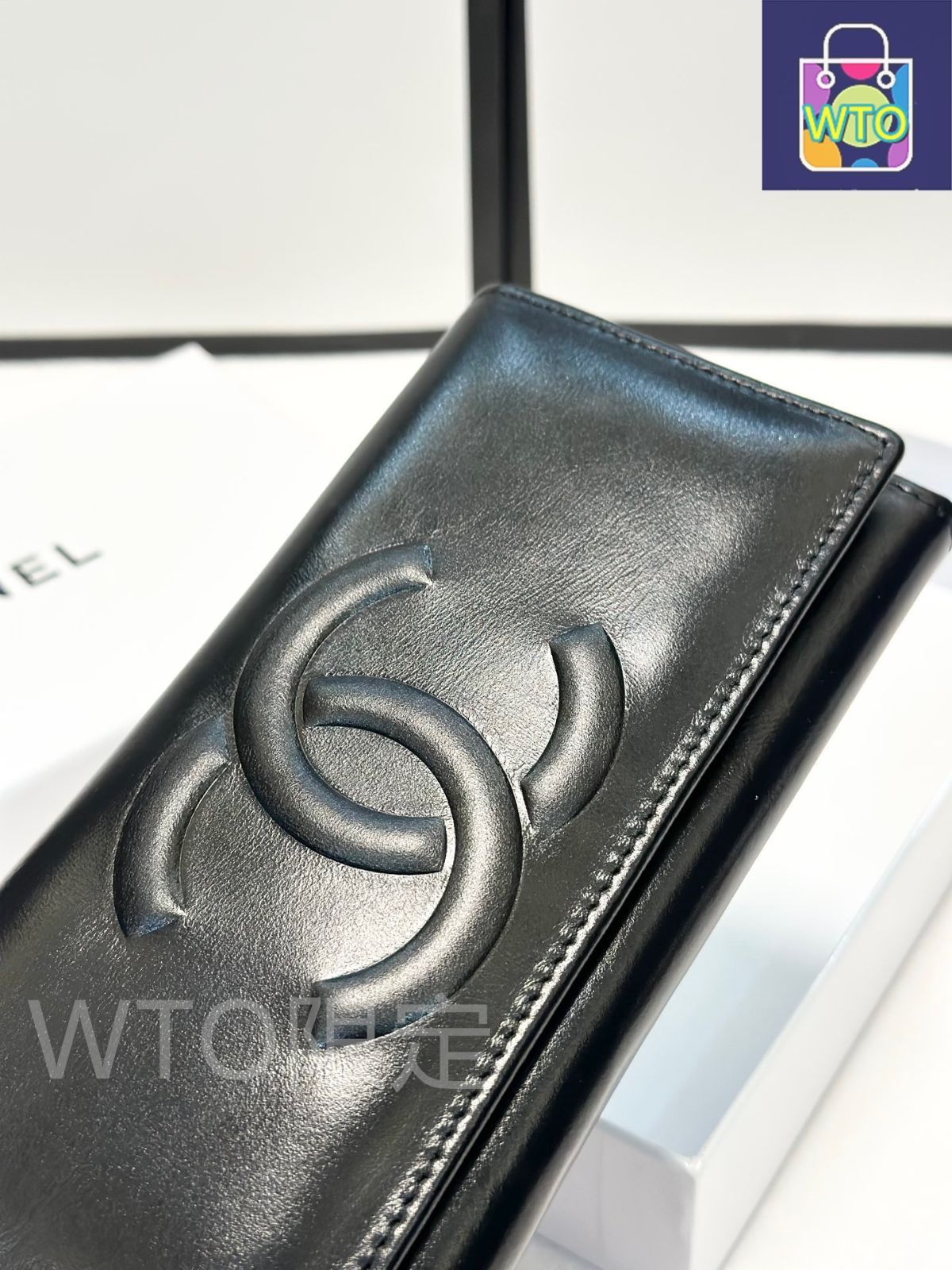 今日特価】Chanel シャネル 二つ折りウォレット クラシック