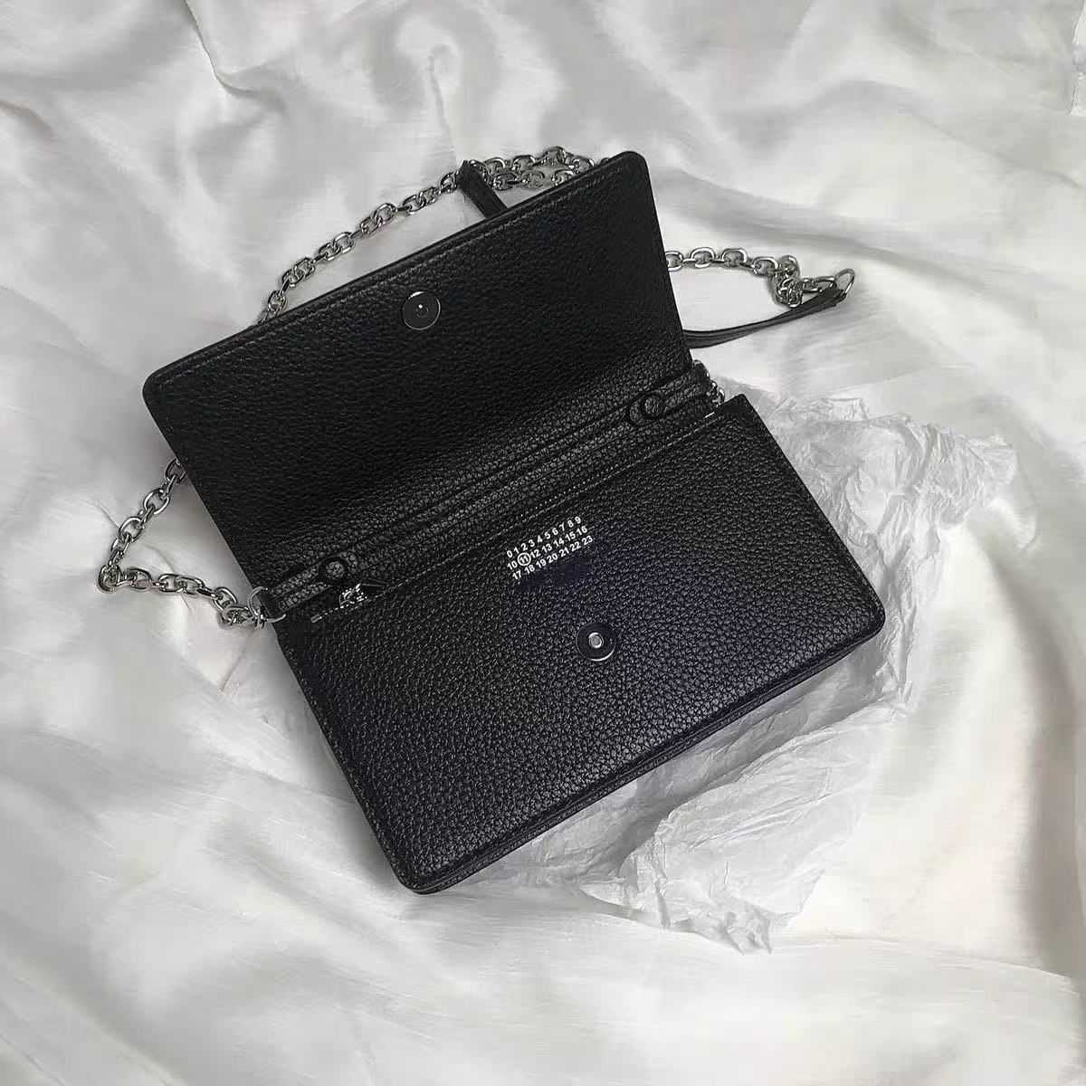 Maison Margiela メゾン マルジェラ チェーンウォレット