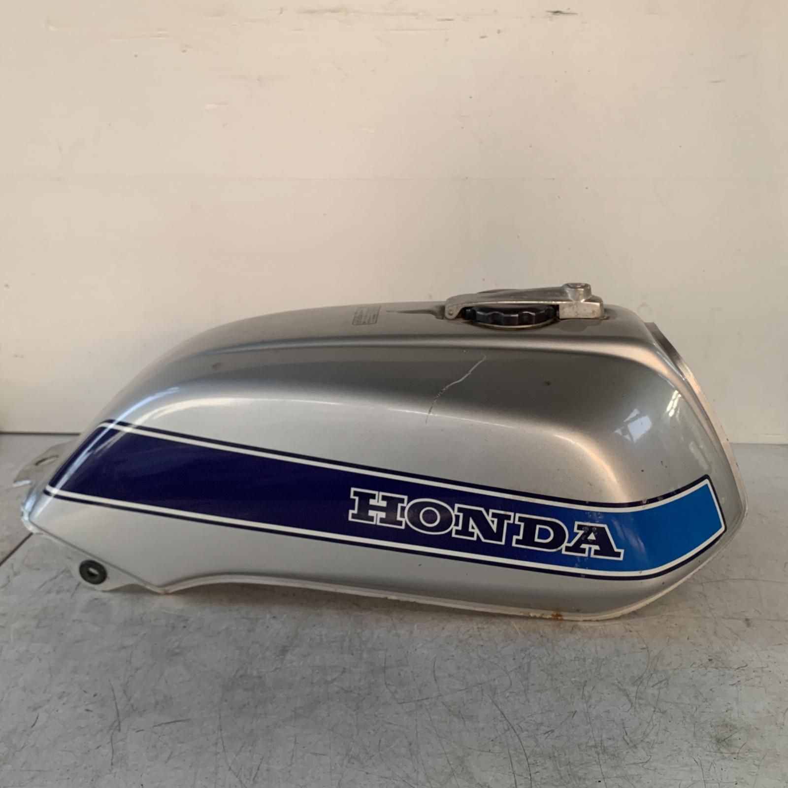 HONDA CB750F ビッグガソリンタンク 【公式通販】