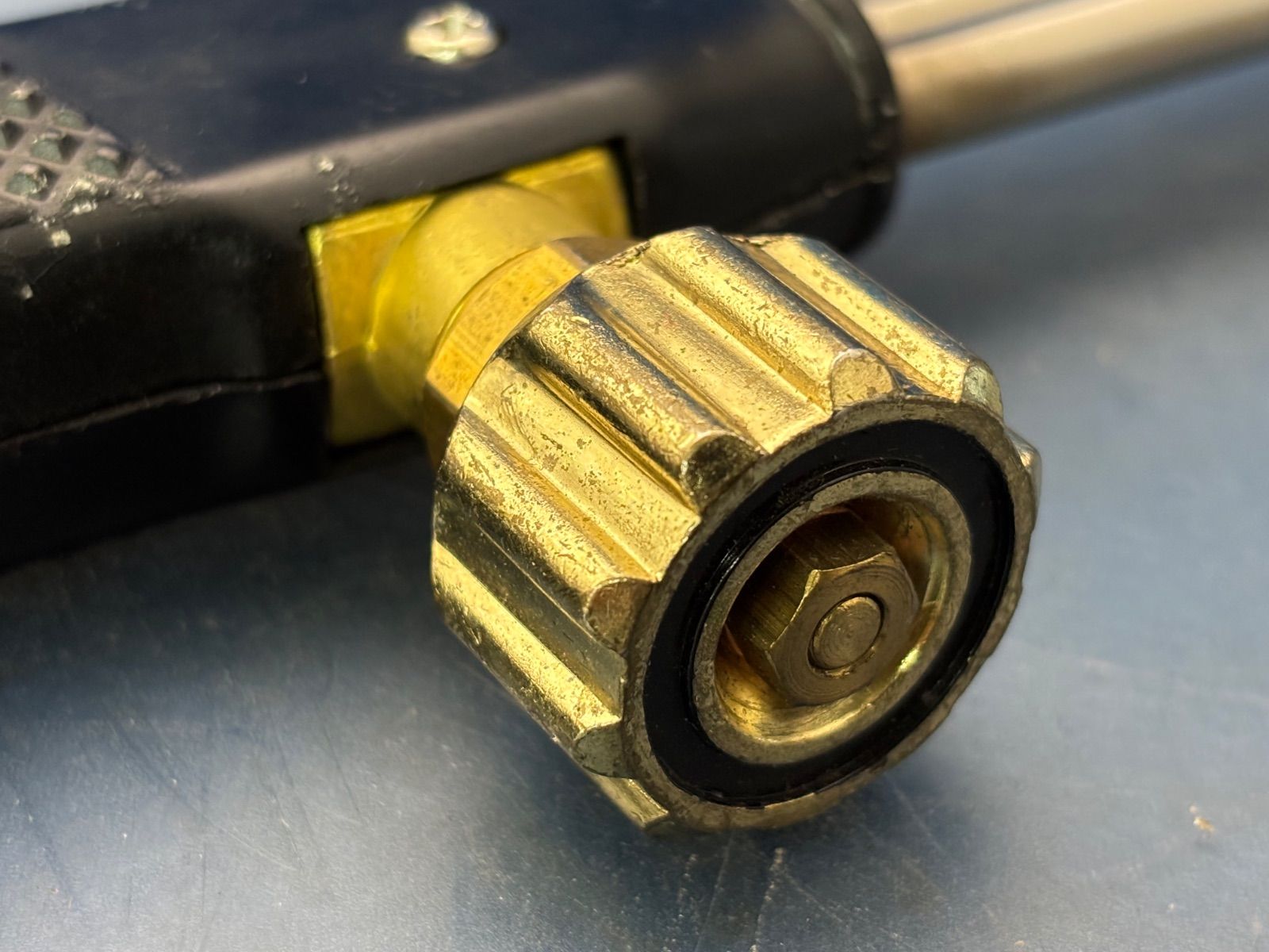 250 ガス中圧式切断機