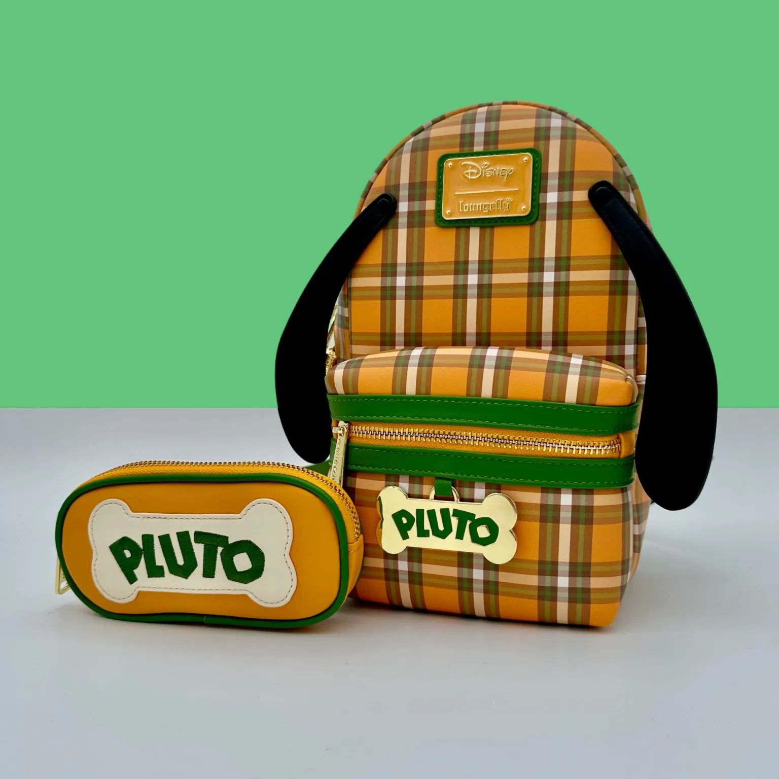 ショルダーバッグ プルート 95周年 ディズニー ラウンジフライ loungefly ラウンジフライ ディズニー プルート 95周年記念
