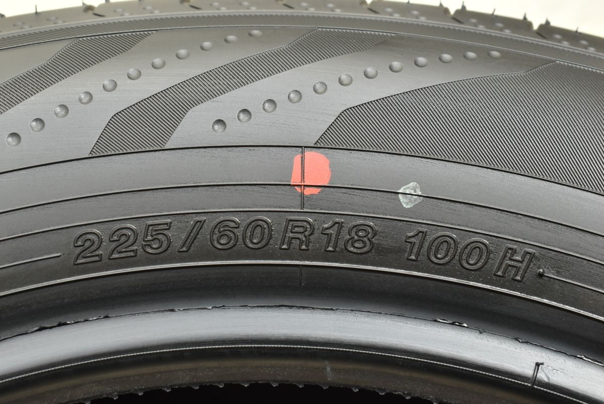 ADVAN V03 225/60R18 アルファード新車外し　2本 ADVAN V03 225/60R18 アルファード新車外し 2本 新車外しYOKOHAMA