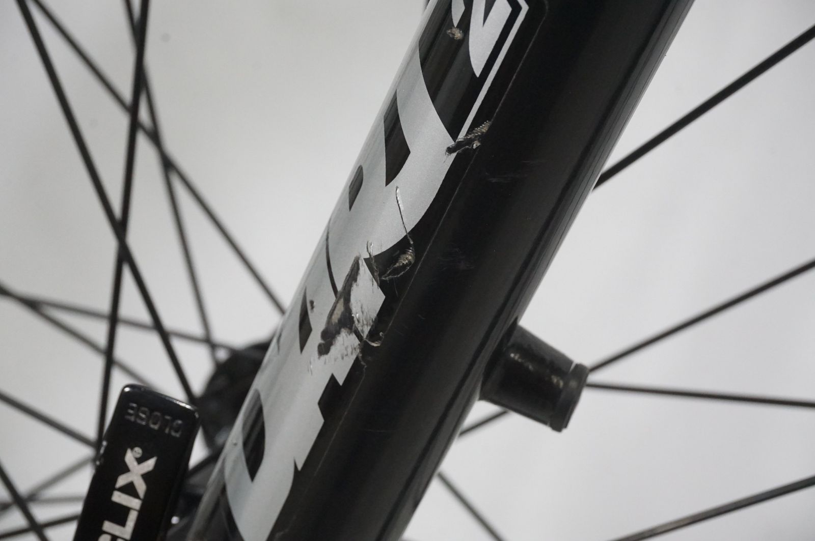 CANNONDALE キャノンデール