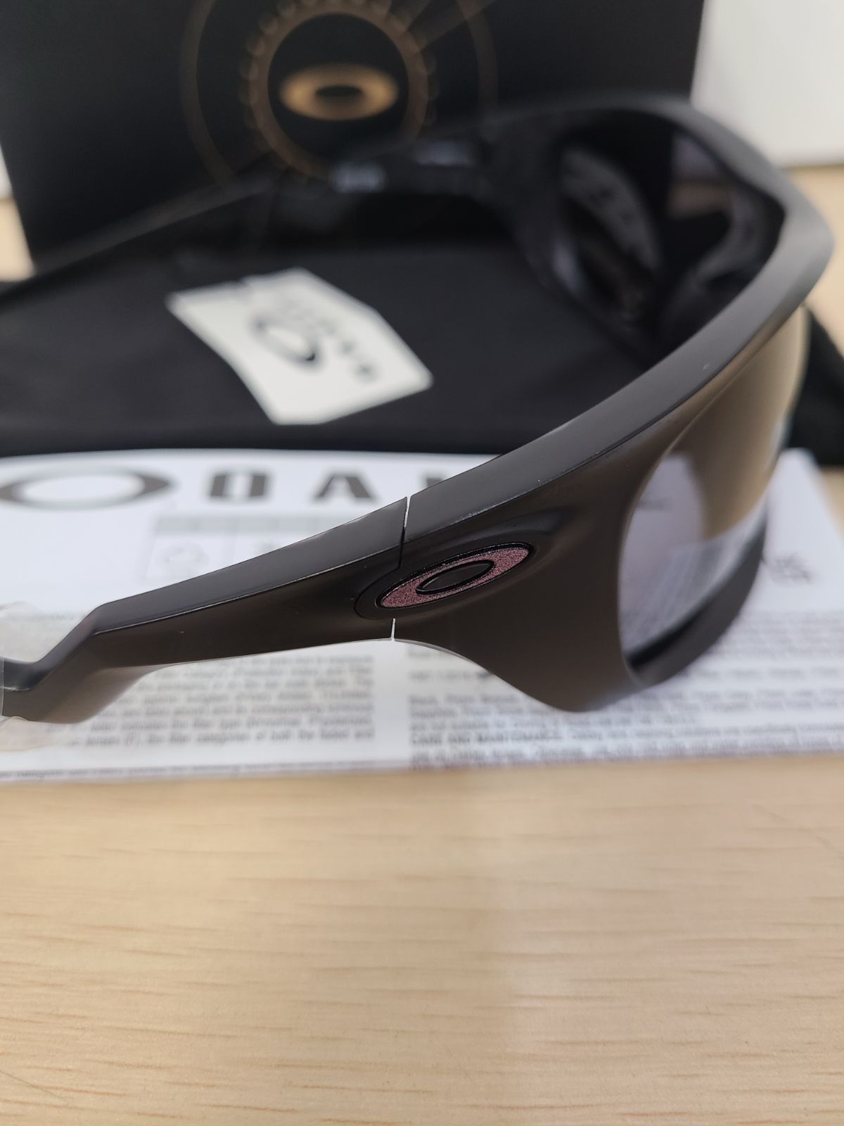 オークリー OAKLEY