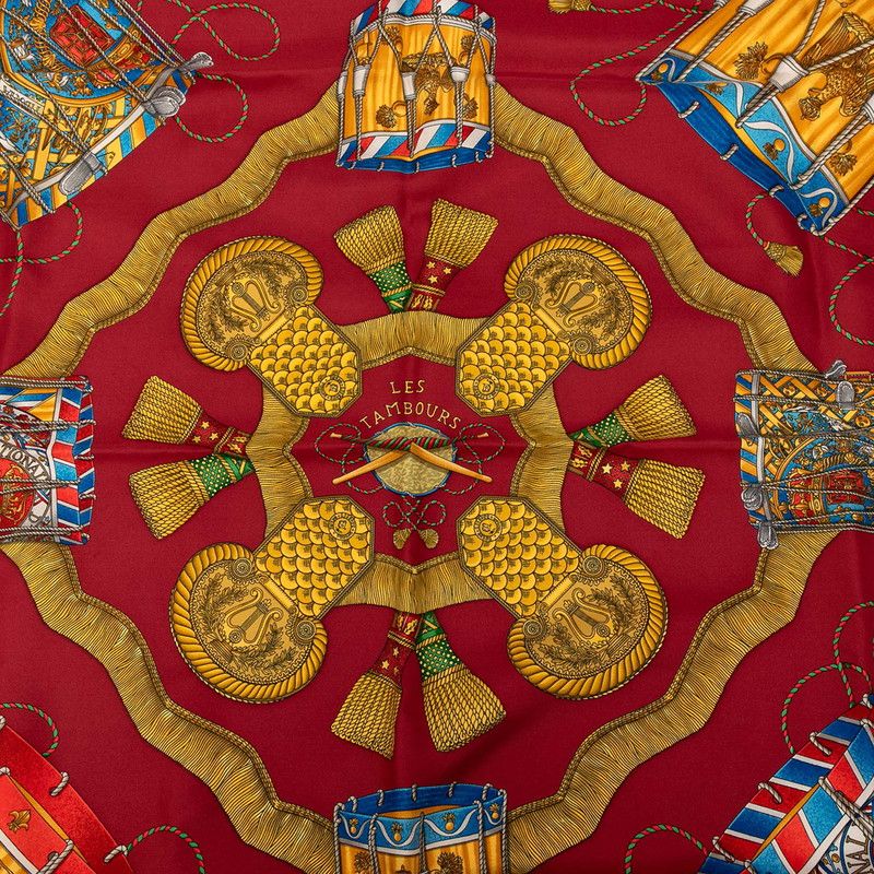 エルメス カレ90 LES TAMBOURS 太鼓 レッド マルチカラー シルク レディース HERMES 1-0231480