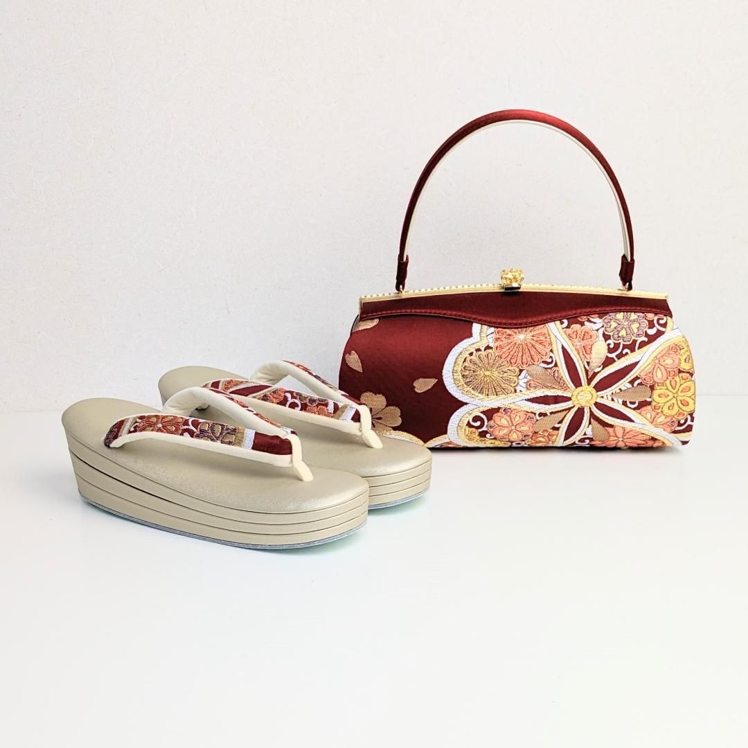 和装 草履バッグセット 岩佐ブランド 古典 帯地 シルバー フリーサイズ i91 和装 草履バッグセット 岩佐ブランド 古典 帯地 レッド