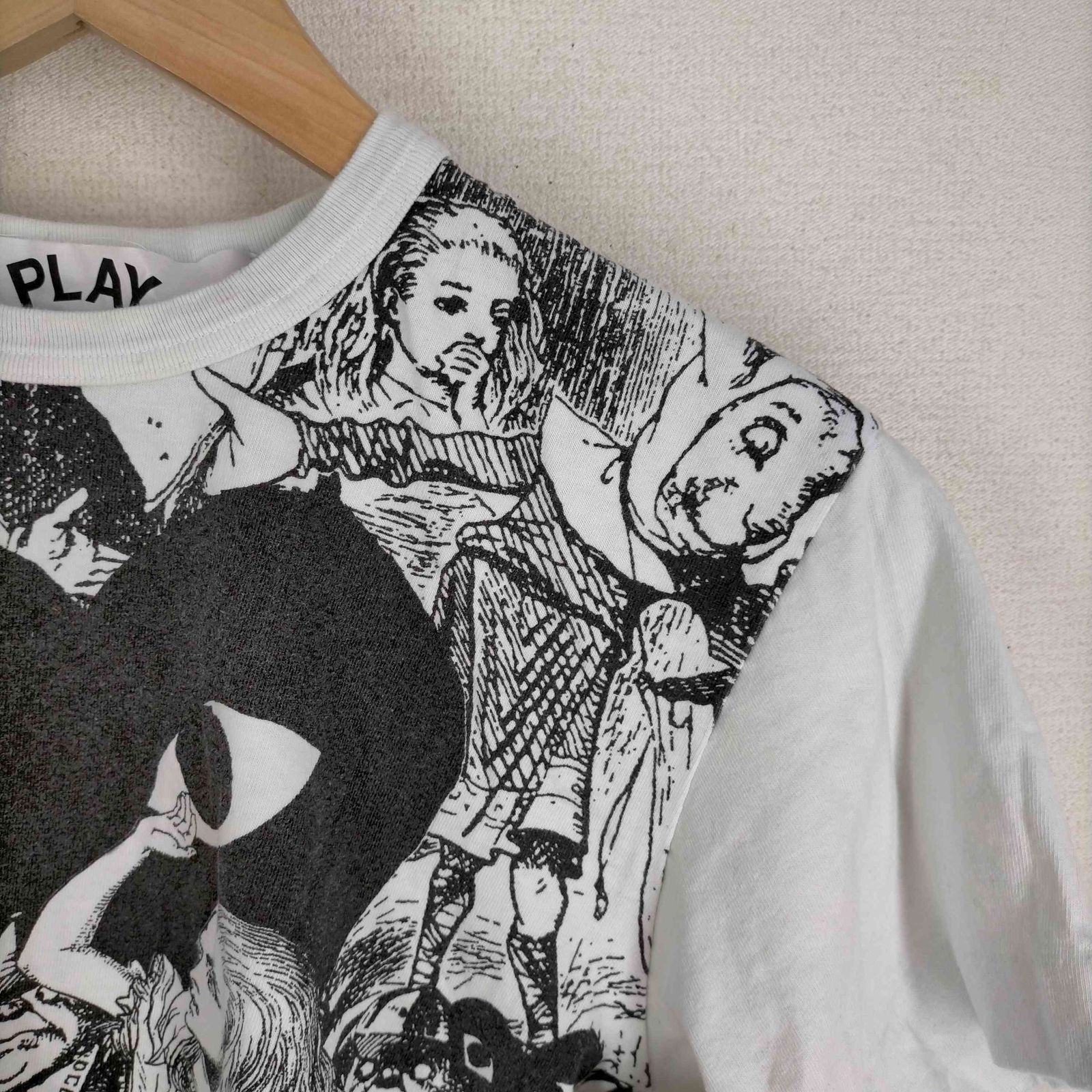 レア品 PLAYCOMME des GARCONS 不思議の国のアリス Tシャツ COMME des GARCONS - 希少 comme des garçons play Tシャツ