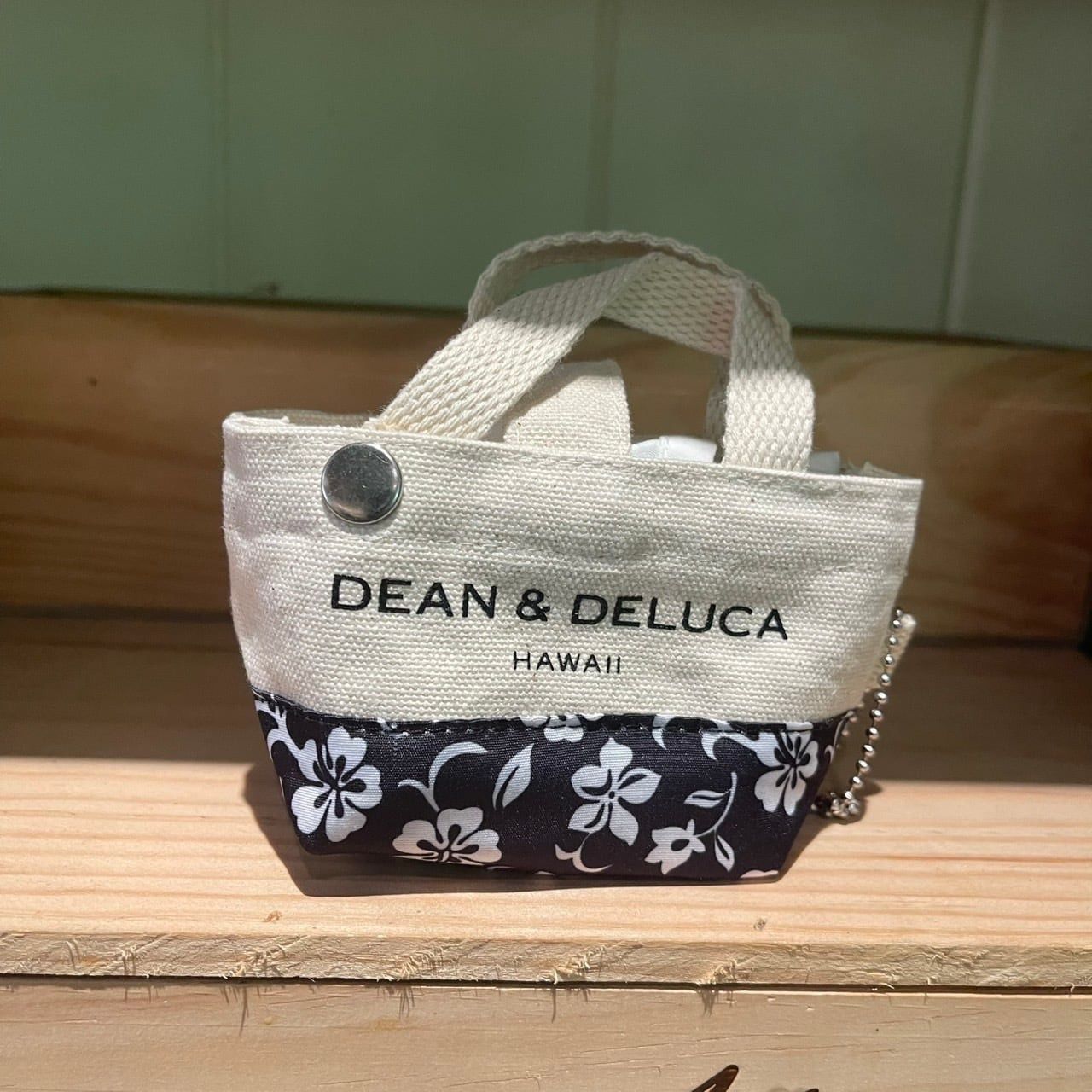 ハワイ限定 【DEAN＆DELUCA】折畳エコバッグ 水色 ハイビスカス ハワイ限定 DEAN & DELUCA / ハイビスカス 3WAY トートバッグ