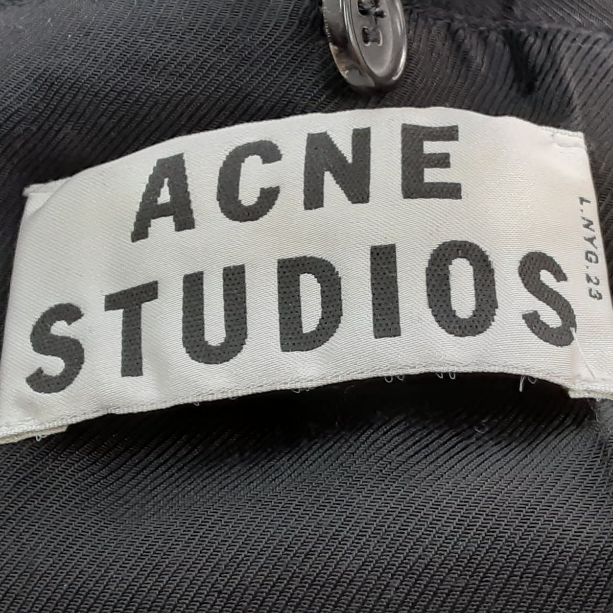 ACNE STUDIOS(アクネ ストゥディオズ) コート サイズ34 S レディース美品 - 黒 長袖/冬 - メルカリ