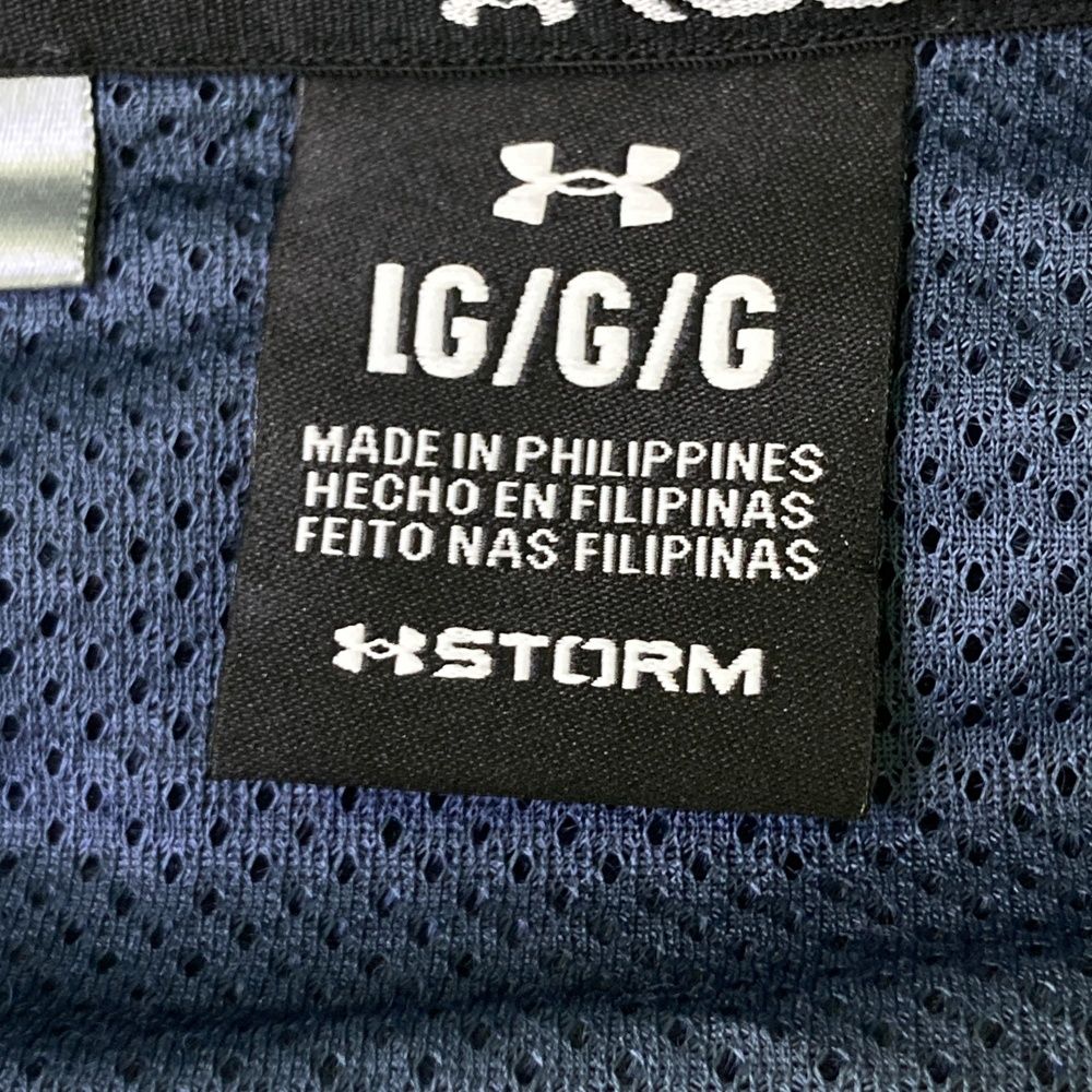 サイズ：LG UNDER ARMOUR アンダーアーマー 中綿 ジップジャケット