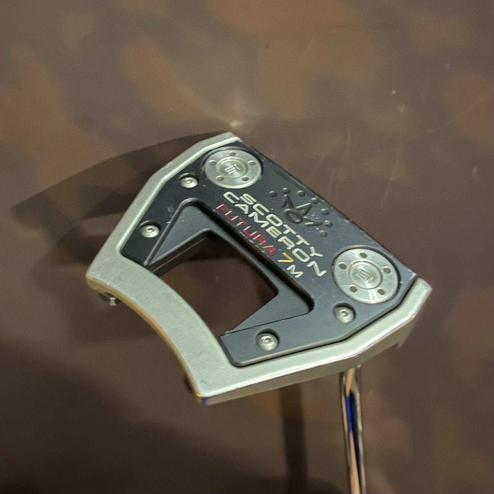 ☆送料込み☆パター☆SCOTTY CAMERON☆FUTURA 7M☆34インチ☆PT027☆おまけパターカバー☆フェース下部に傷多数☆実使用に問題なしもジャンク扱いで☆  - メルカリ