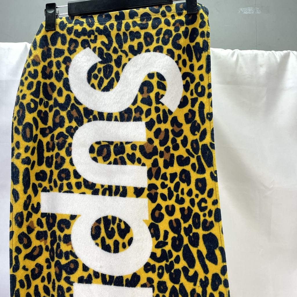 新品未開封 Supreme レオパード タオル leopard towel 付録 130776550.jpg?cmsp_timestamp=