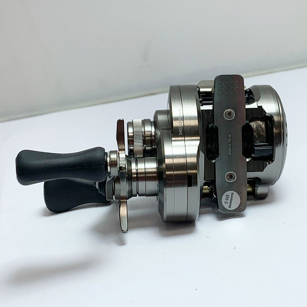 ★★SHIMANO シマノ 23カルカッタコンクエストBFS XG　ベイトリール 045713