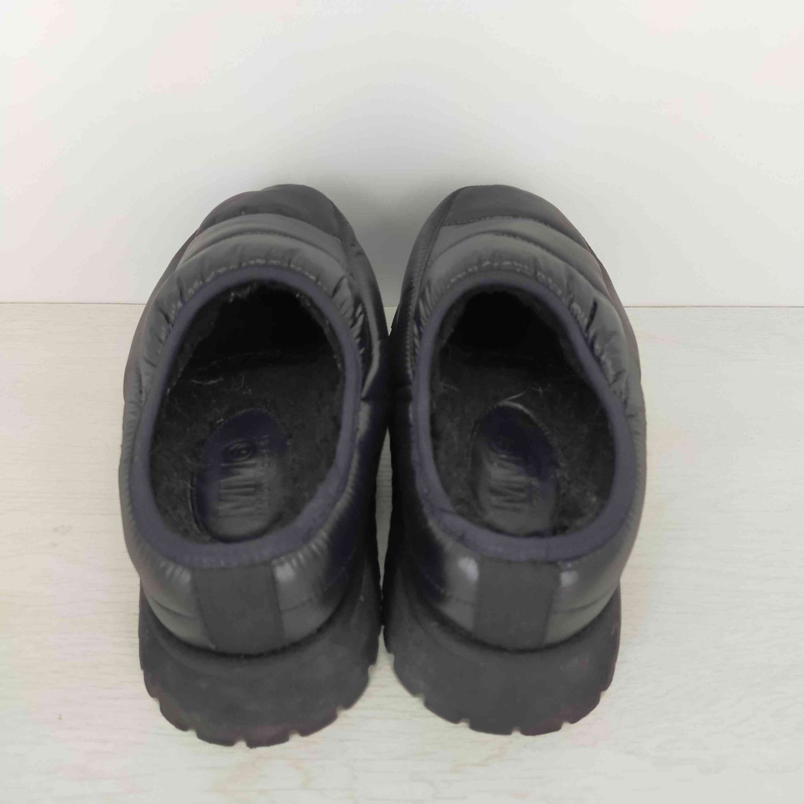 美品！MM6 23AW Apres ski slippers 22.5相当 美品！MM6 23AW Apres ski slippers 22.5相当 - メルカリ