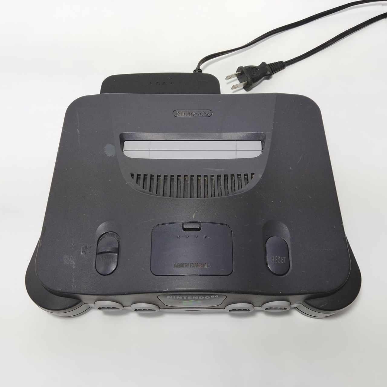 [USED] NINTENDO64 ニンテンドー64 本体 ACアダプター AV接続コード コントローラー  任天堂 テレビゲーム　【本体使用可能】