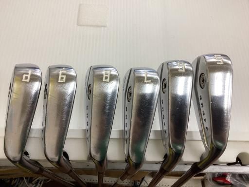 オノフクロ2022アイアン ダイワグローブライド オノフ アイアンセット FORGED(2022) KURO