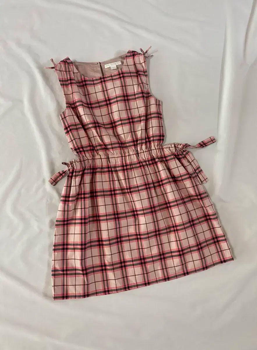 BURBERRY バーバリー 半袖 ワンピース 8Y 128cm チェック切替 バーバリー ワンピース 8Y BURBERRY バーバリー 半袖 ワンピース 8Y