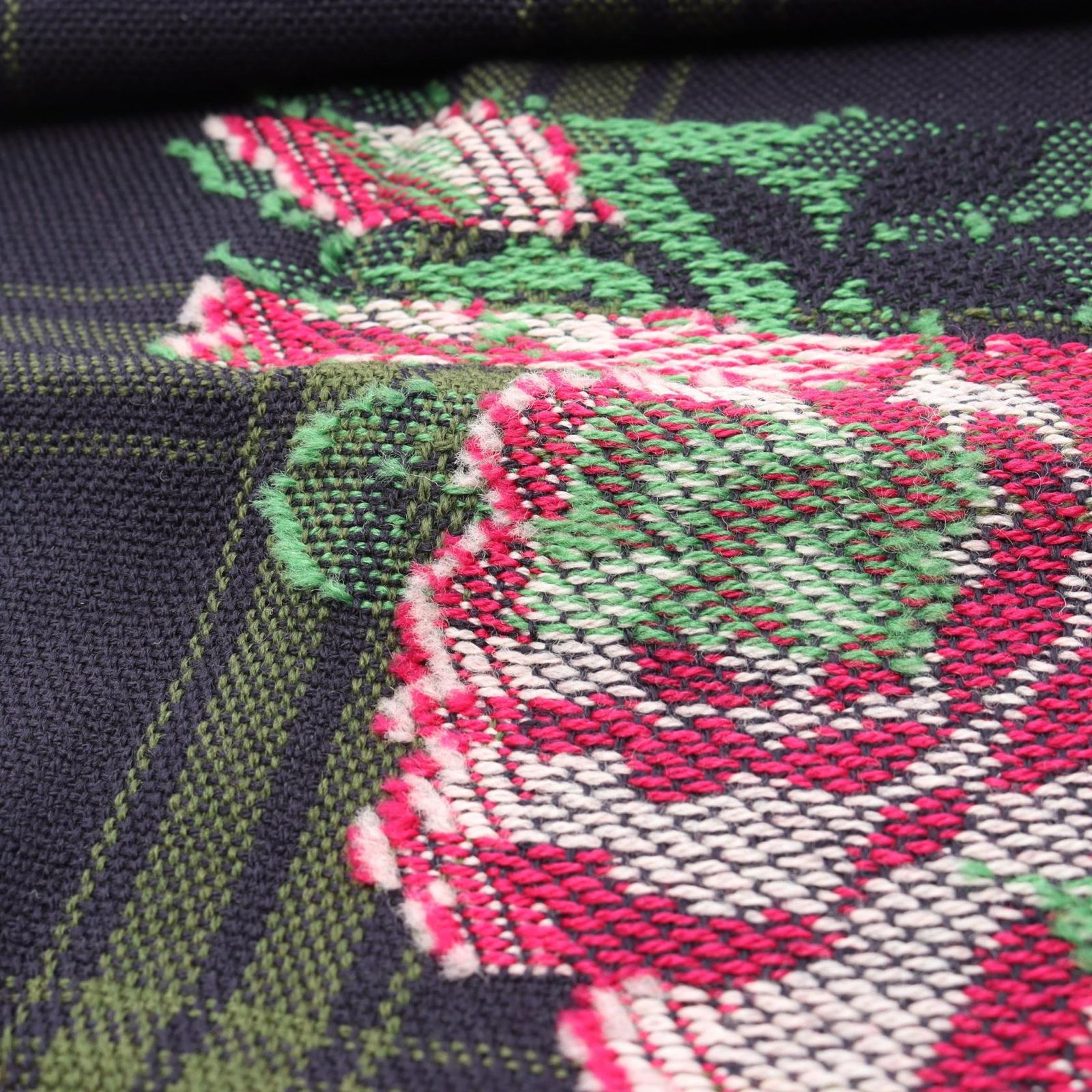GUCCI グッチ マフラー - メルカリ