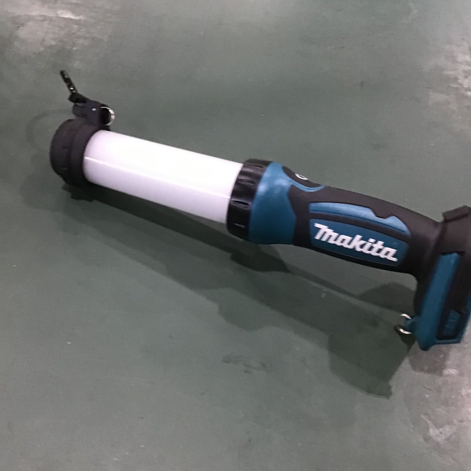 マキタ(makita) コードレスワークライト ML807【川口店】
