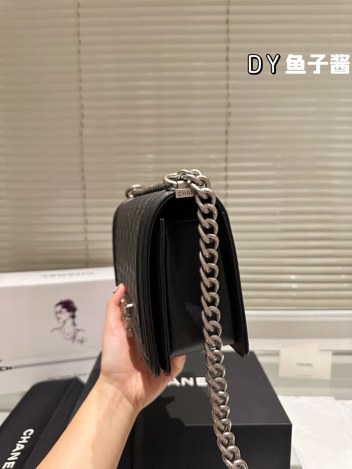 今日特価】CHANEL 23A Leboy ミニバッグ ライチレザー（26cm