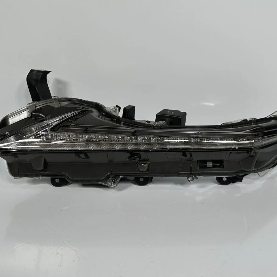 レクサス NX200 NX300 AGZ10 AGZ15 AYZ10 AYZ15 前期 純正 左クリアランスランプAssy 左ウインカー  81620-78060 78-13 H 管理24075 - メルカリ