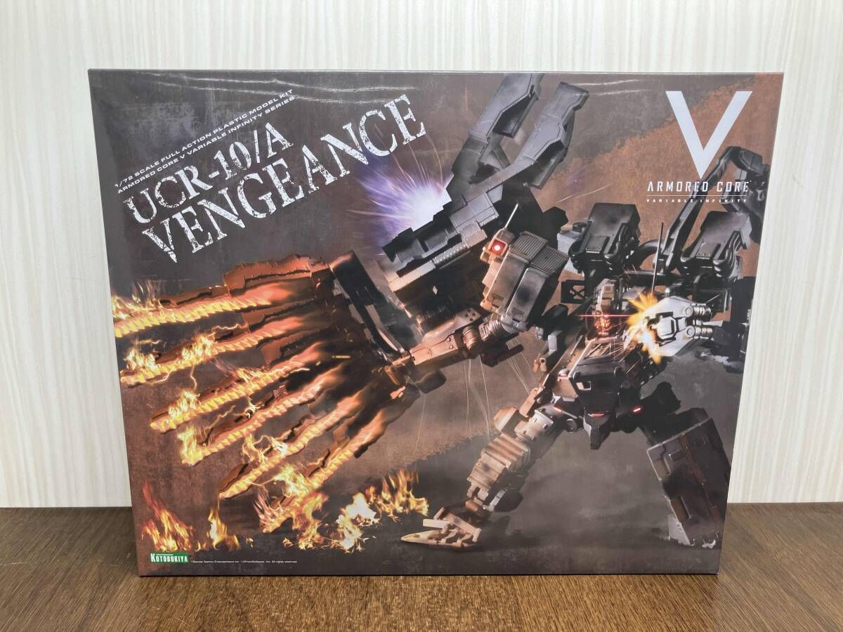 未組立 プラモデル 再販 コトブキヤ 1|72 UCR-10|A ヴェンジェンス V.I.シリｰズ ｢アｰマｰド･コアV｣