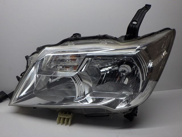 セレナ 前期 ヘッドライト左右 ハロゲン C26 NC26 100-23096 コーティング 比較的 250927218